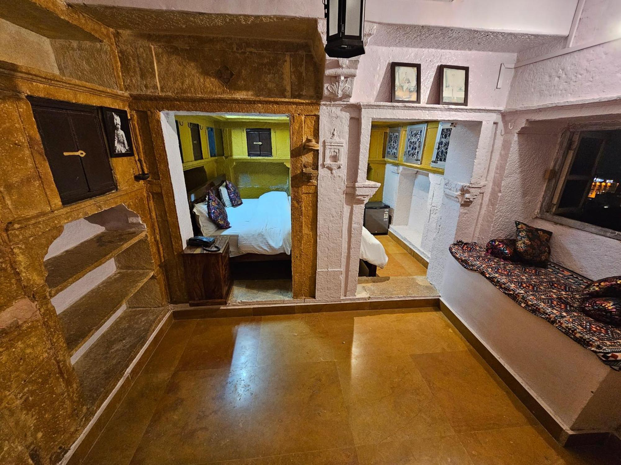 Desert Haveli Guest House Jaisalmer Habitación foto